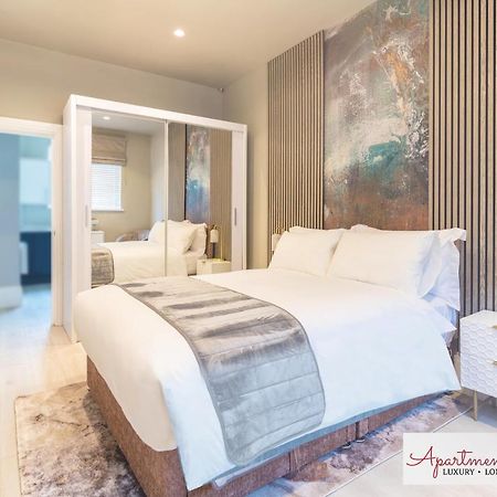 Beautiful Apartment In London Hounslow Exterior foto