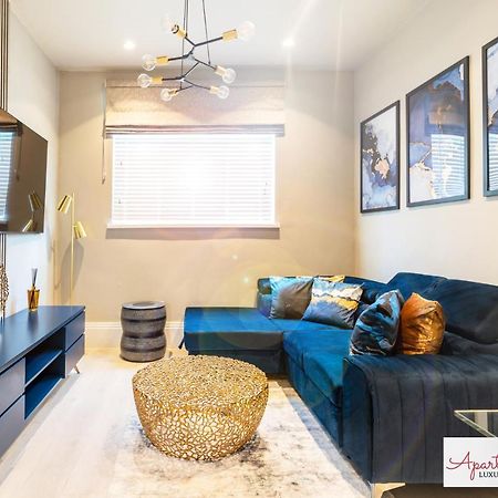 Beautiful Apartment In London Hounslow Exterior foto